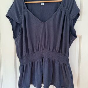 Old Navy Charcoal Blouse